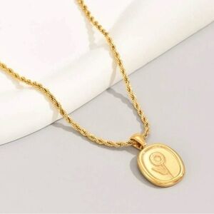 Gold Floral Rope Chain Necklace